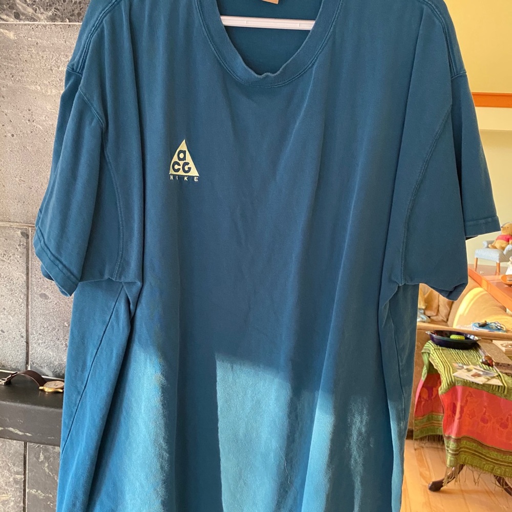 Nike ACG tshirt